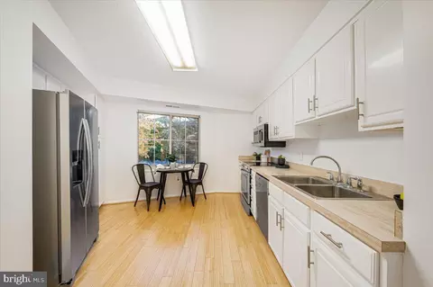 Kitchen - 14805 Pennfield Cir #201, Silver Spring, MD 20906 photo 4 of 4
