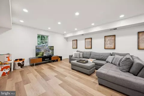 Other - 6 Spring Hill Ct, Chevy Chase, MD 20815 photo 1 of 3