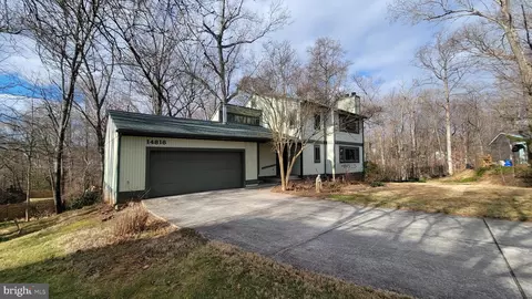 Exterior - 14816 Stonegate Ter, Silver Spring, MD 20905 photo 9 of 14