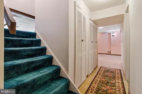 Entry Way - 14816 Stonegate Ter, Silver Spring, MD 20905 photo 4 of 4
