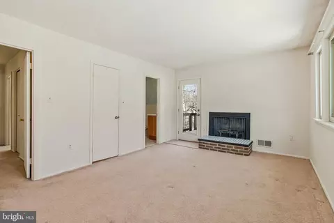 Living - 14816 Stonegate Ter, Silver Spring, MD 20905 photo 7 of 15