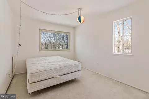 Bedroom - 14816 Stonegate Ter, Silver Spring, MD 20905 photo 7 of 12
