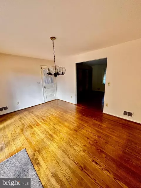 2811 Calverton Blvd, Silver Spring, MD 20904 photo 14