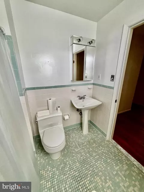 2811 Calverton Blvd, Silver Spring, MD 20904 photo 17