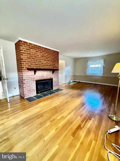 2811 Calverton Blvd, Silver Spring, MD 20904 photo 10