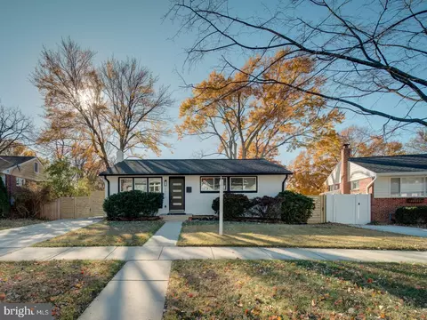 Exterior - 2906 Radius Rd, Silver Spring, MD 20902 photo 1 of 4