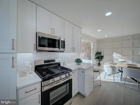 Kitchen - 2906 Radius Rd, Silver Spring, MD 20902 photo 4 of 5