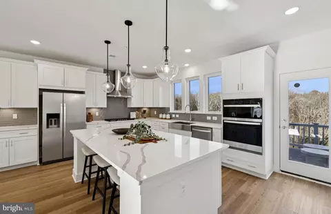 14447 Leafhopper Dr, Boyds, MD 20841
