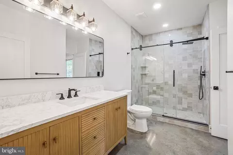 Bath - 110 Geneva, Silver Spring, MD 20910 photo 6 of 6