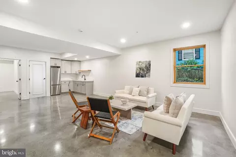 Living - 110 Geneva, Silver Spring, MD 20910 photo 7 of 8