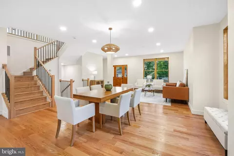 Dining - 110 Geneva, Silver Spring, MD 20910 photo 2 of 4
