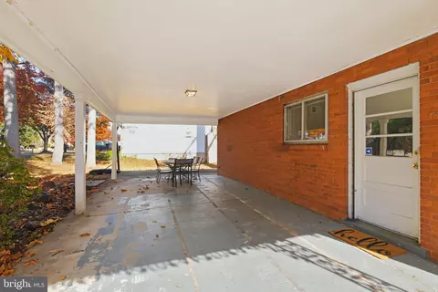 2031 Henderson Ave, Silver Spring, MD 20902 photo 31