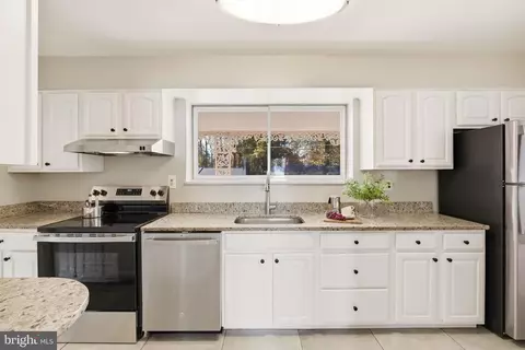 2031 Henderson Ave, Silver Spring, MD 20902 photo 10