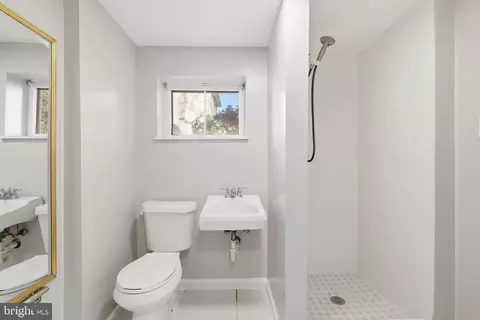 2031 Henderson Ave, Silver Spring, MD 20902 photo 26