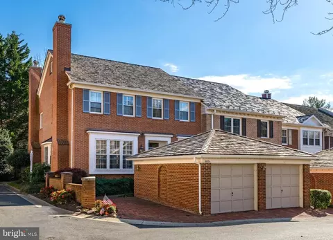 8025 Rising Ridge Rd, Bethesda, MD 20817