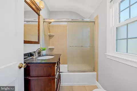 2405 Homestead Dr, Silver Spring, MD 20902 photo 21