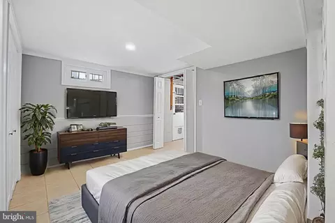 2405 Homestead Dr, Silver Spring, MD 20902 photo 30
