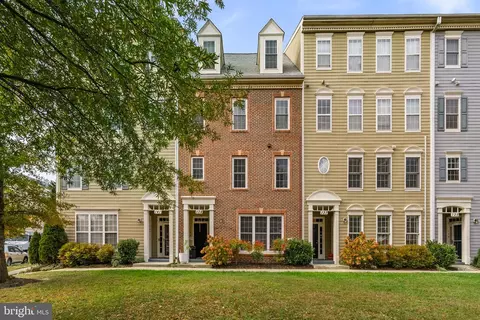 139 Chevy Chase St #139, Gaithersburg, MD 20878