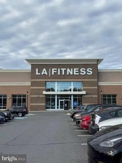 Exterior - 14901 Mckisson Ct #7CC, Silver Spring, MD 20906 photo 6 of 7