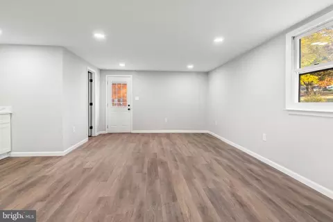 2909 Shanandale Dr, Silver Spring, MD 20904 photo 24