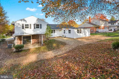 2909 Shanandale Dr, Silver Spring, MD 20904 photo 6