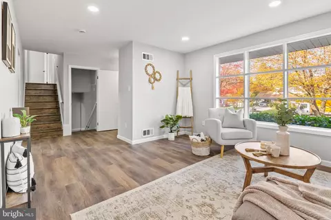 2909 Shanandale Dr, Silver Spring, MD 20904 photo 13