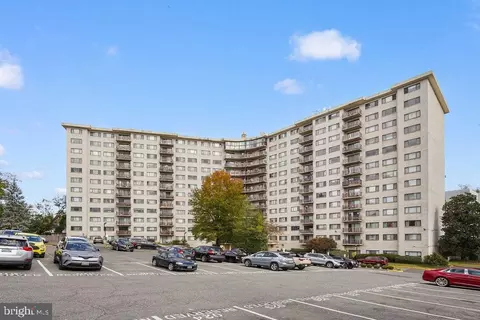 Exterior - 8830 Piney Branch Rd #307, Silver Spring, MD 20903 photo 3 of 3