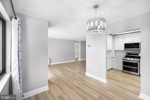 Living - 8830 Piney Branch Rd #307, Silver Spring, MD 20903 photo 1 of 5