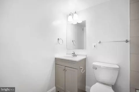 Bath - 8830 Piney Branch Rd #307, Silver Spring, MD 20903 photo 1 of 4