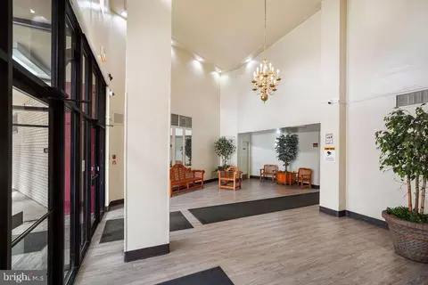 Entry Way - 8830 Piney Branch Rd #307, Silver Spring, MD 20903 photo 4 of 4