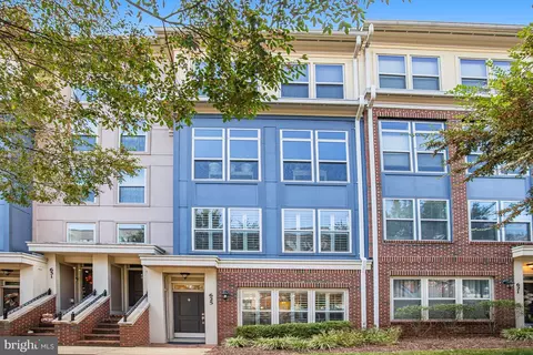 625 Diamondback Dr #15-A, Gaithersburg, MD 20878