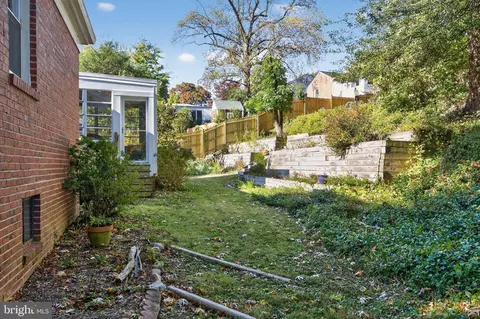 402 Hinsdale Ct, Silver Spring, MD 20901 photo 30