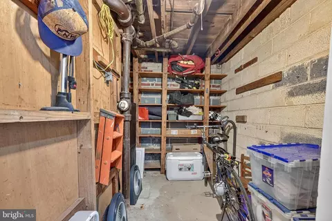 402 Hinsdale Ct, Silver Spring, MD 20901 photo 27
