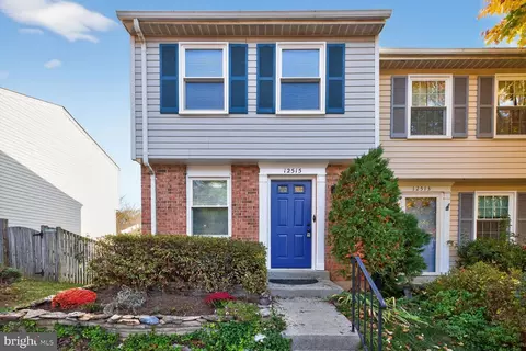 12515 Willow Spring Cir, Germantown, MD 20874