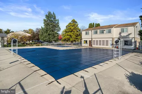 2480 Sun Valley Cir #8-D, Silver Spring, MD 20906 photo 41