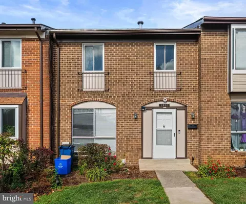 2480 Sun Valley Cir #8-D, Silver Spring, MD 20906 photo 2