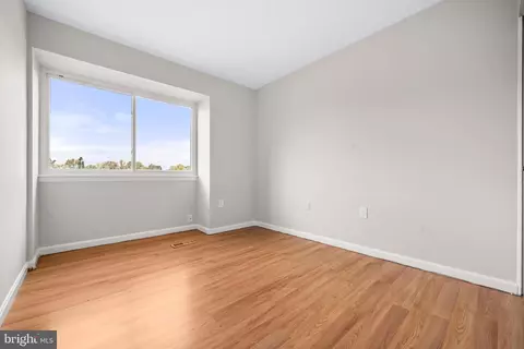 2480 Sun Valley Cir #8-D, Silver Spring, MD 20906 photo 31