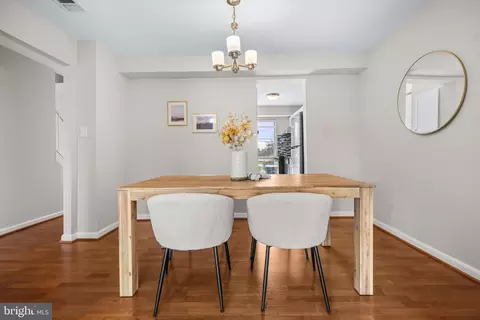 2480 Sun Valley Cir #8-D, Silver Spring, MD 20906 photo 15