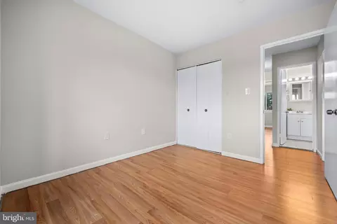 2480 Sun Valley Cir #8-D, Silver Spring, MD 20906 photo 32