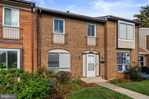 2480 Sun Valley Cir #8-D, Silver Spring, MD 20906 photo 3