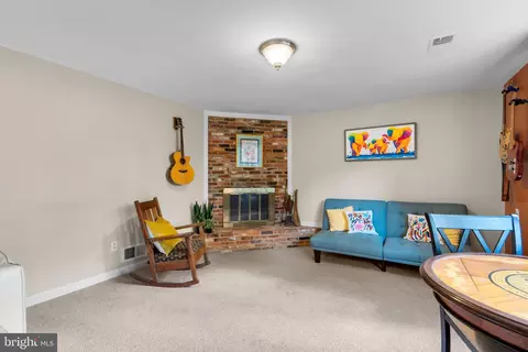 Living - 14530 Sturtevant Rd, Silver Spring, MD 20905 photo 1 of 1
