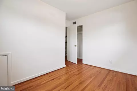 Bedroom - 3503 Kayson St, Silver Spring, MD 20906 photo 3 of 7