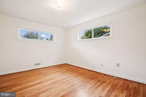 Bedroom - 3503 Kayson St, Silver Spring, MD 20906 photo 2 of 7