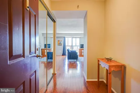 Entry Way - 15101 Interlachen Dr #1-625, Silver Spring, MD 20906 photo 2 of 4