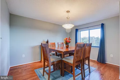 Dining - 15101 Interlachen Dr #1-625, Silver Spring, MD 20906 photo 4 of 5