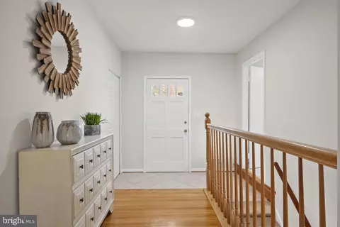 Entry Way - 14820 Cobblestone Dr, Silver Spring, MD 20905 photo 2 of 2