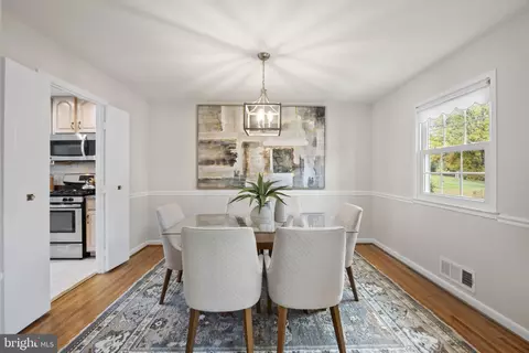 Dining - 14820 Cobblestone Dr, Silver Spring, MD 20905 photo 1 of 5