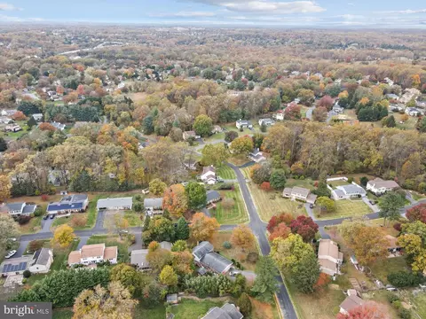 View/Area - 14820 Cobblestone Dr, Silver Spring, MD 20905 photo 5 of 8