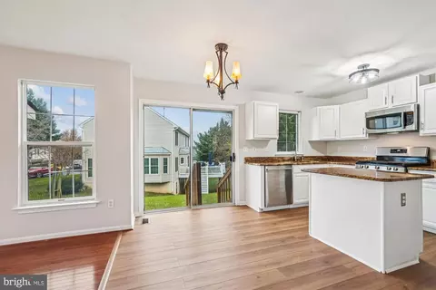 20820 Tall Forest Dr, Germantown, MD 20876 photo 16