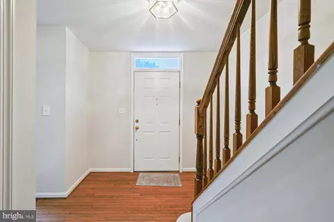 20820 Tall Forest Dr, Germantown, MD 20876 photo 7
